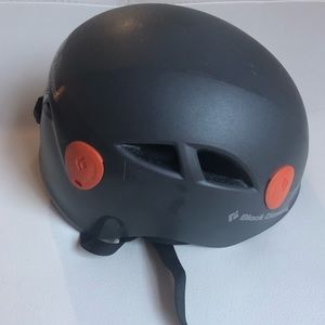 BLACK DIAMOND CLIMBING HELMET